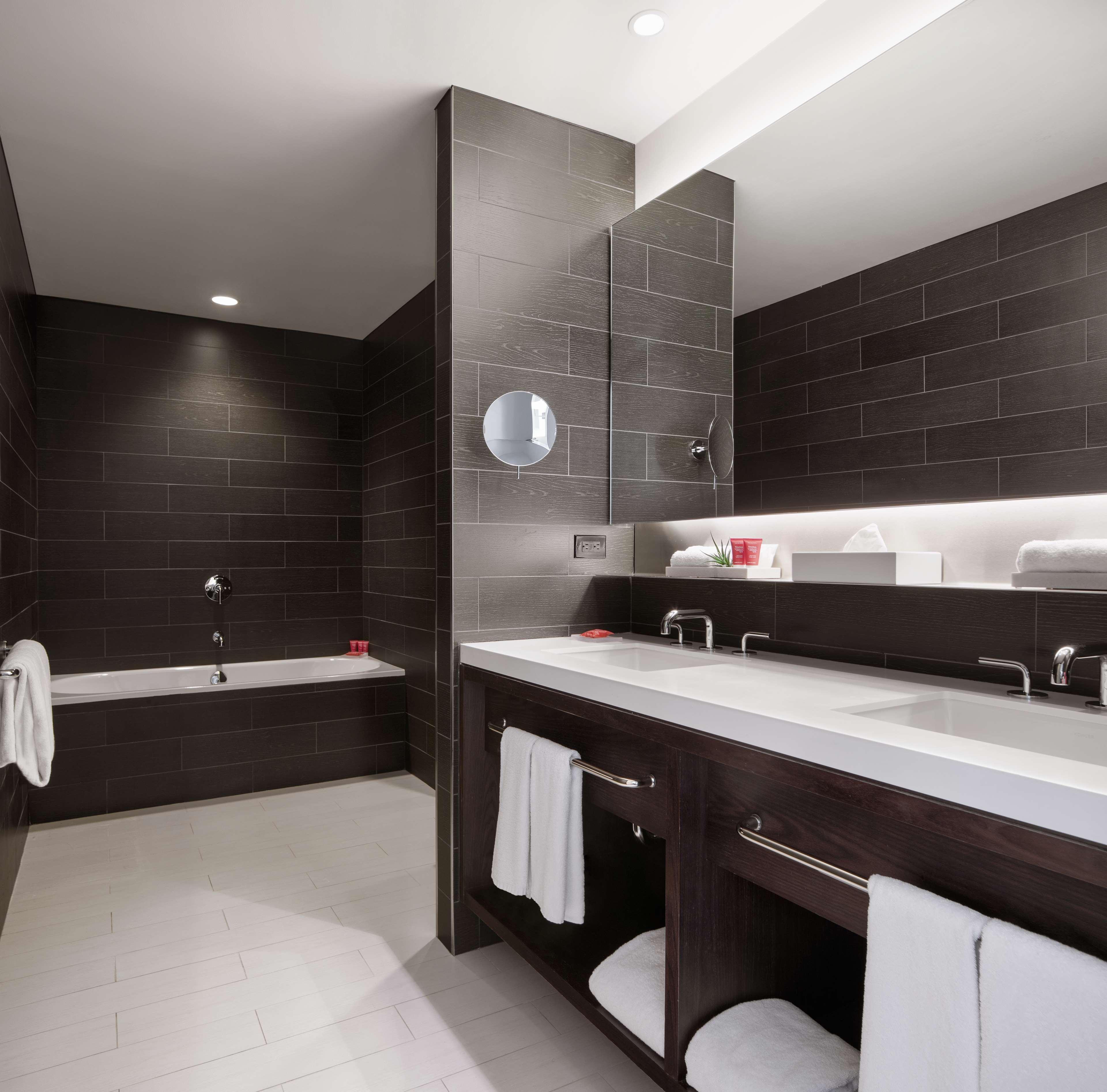Holiday Inn Express - Times Square South By Ihg New York Ngoại thất bức ảnh