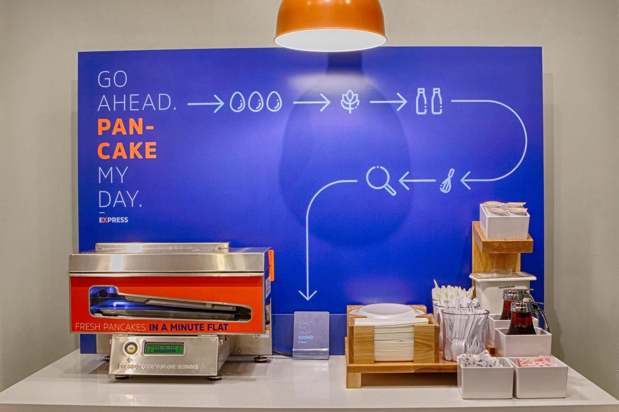 Holiday Inn Express - Times Square South By Ihg New York Ngoại thất bức ảnh